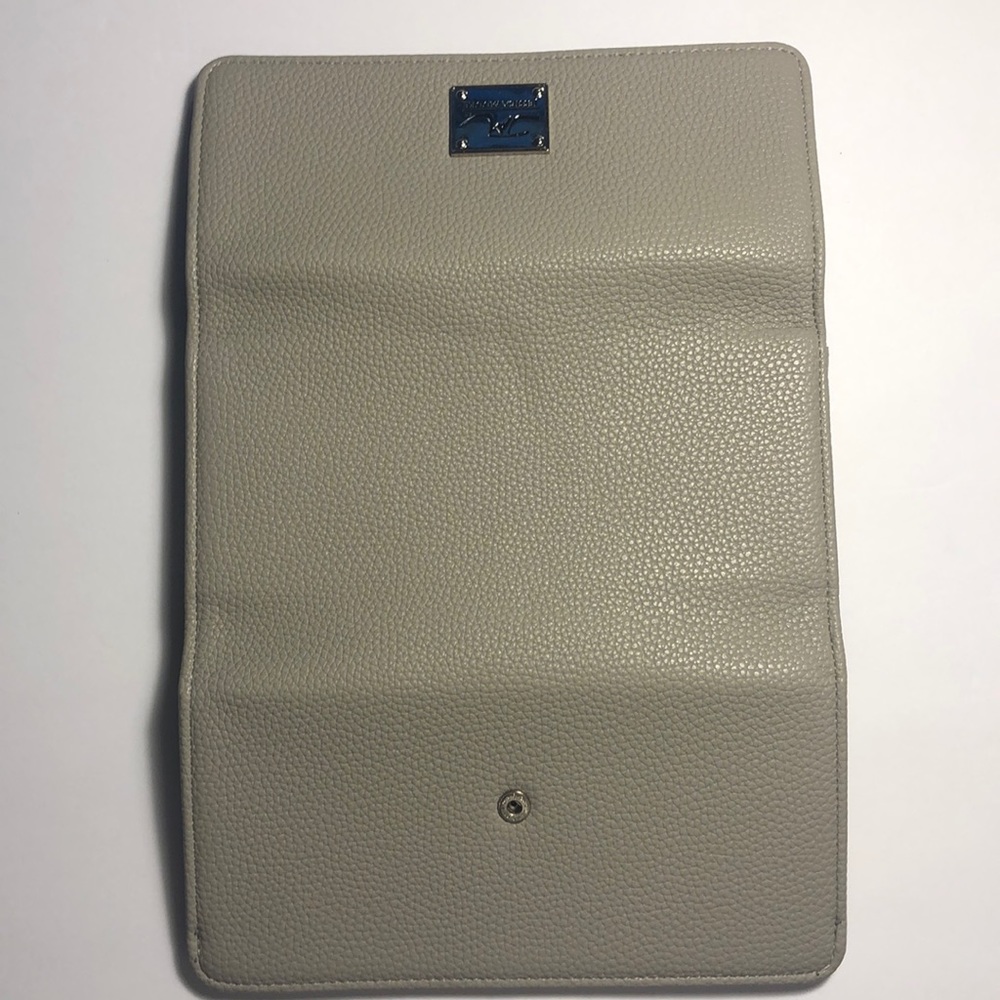 Wallet - Picture 6 of 9